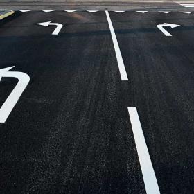 Road with arrows, Herning 